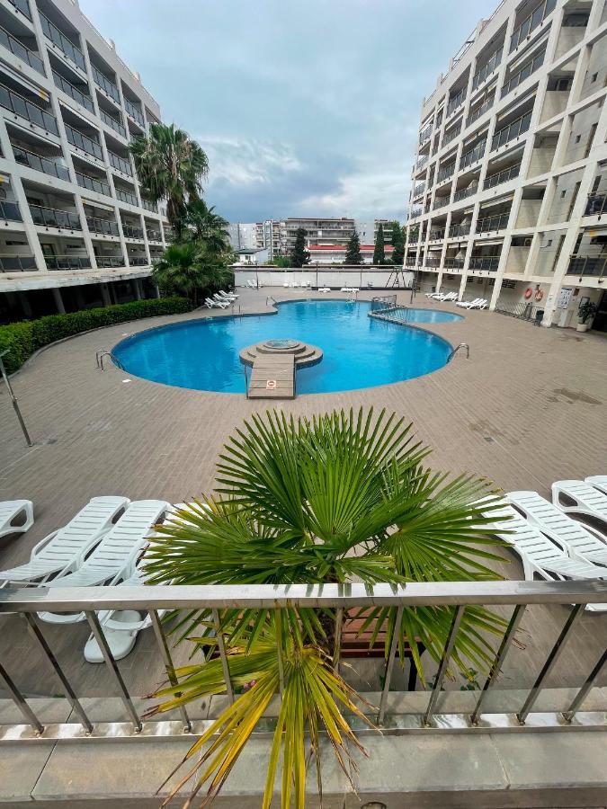 Ferienwohnung Residencial Michelangelo Salou Exterior foto